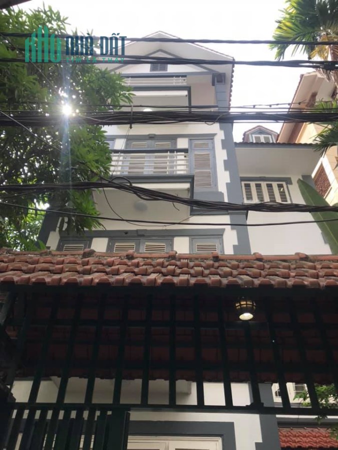 Bán biệt thự phố Đội Cấn, Ba Đình 77m2, MT 6m, 4 tầng, 9.2 tỷ.
