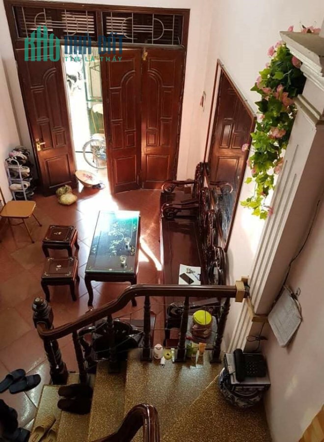 Bán nhà phố Chính Kinh, Thanh Xuân 2 mặt thoáng 43m2*4T dưới 3.9 tỷ
