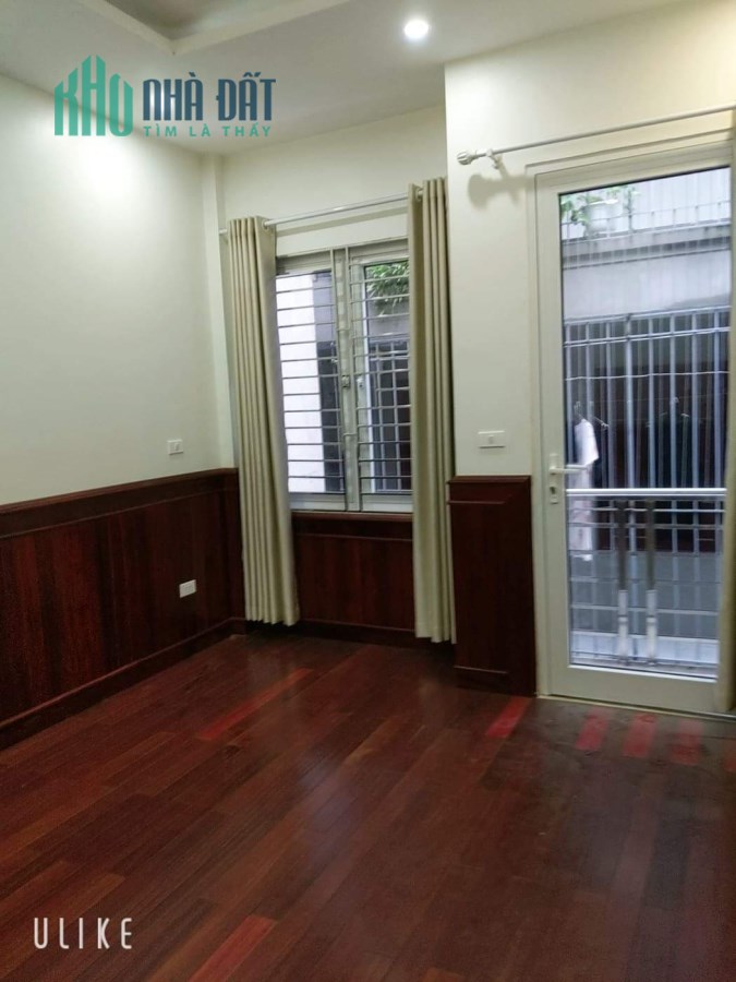 Bán nhà phố LĨnh Nam 32mx 5 tầng , chỉ hơn 2 tỷ. 0904121393