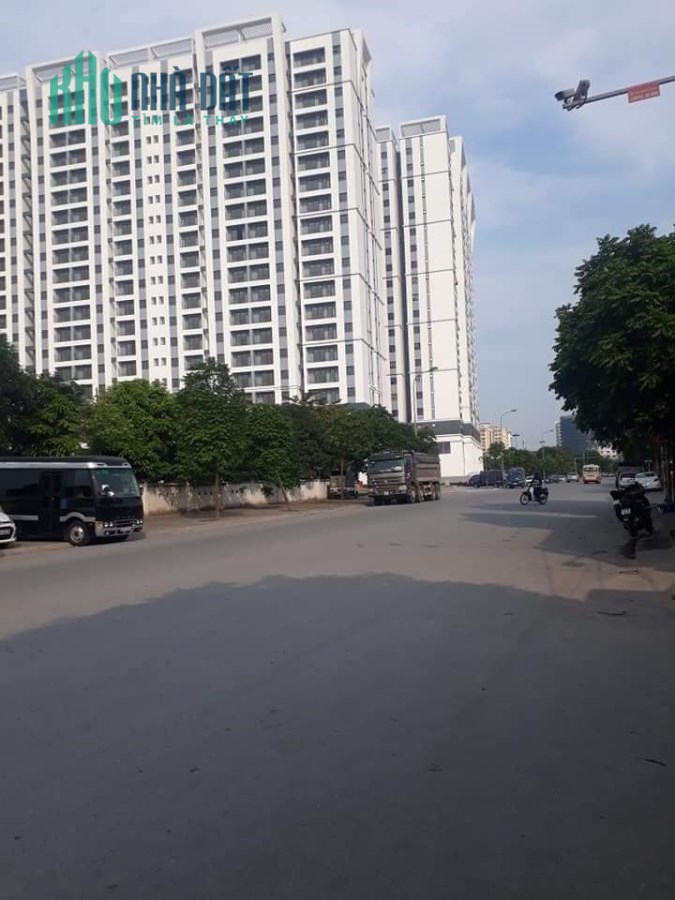 Bán chung cư mini mới xây phố Nguyễn Văn Cừ,70m,6 tầng,giá 7,85 tỷ.Lh:0989126619.