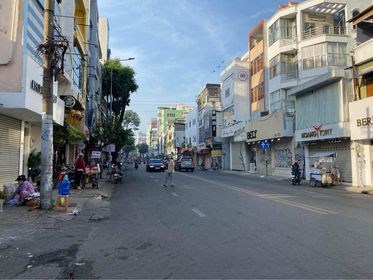 NHẤT ĐỊNH PHẢI TIN. Nhà Võ Văn Tần HXH Phường 5, Quận 3. Giá 8.8 tỷ