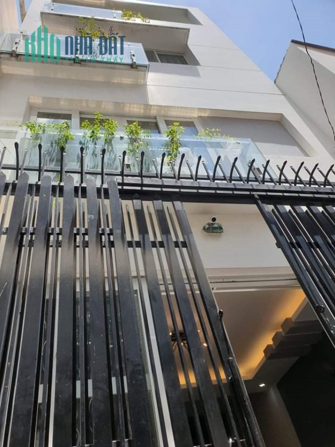 Bán gấp nhà đường Cầm Bá Thước,P7,Phú Nhuận,4 tầng,32m2 giá chỉ 4.8 tỷ.