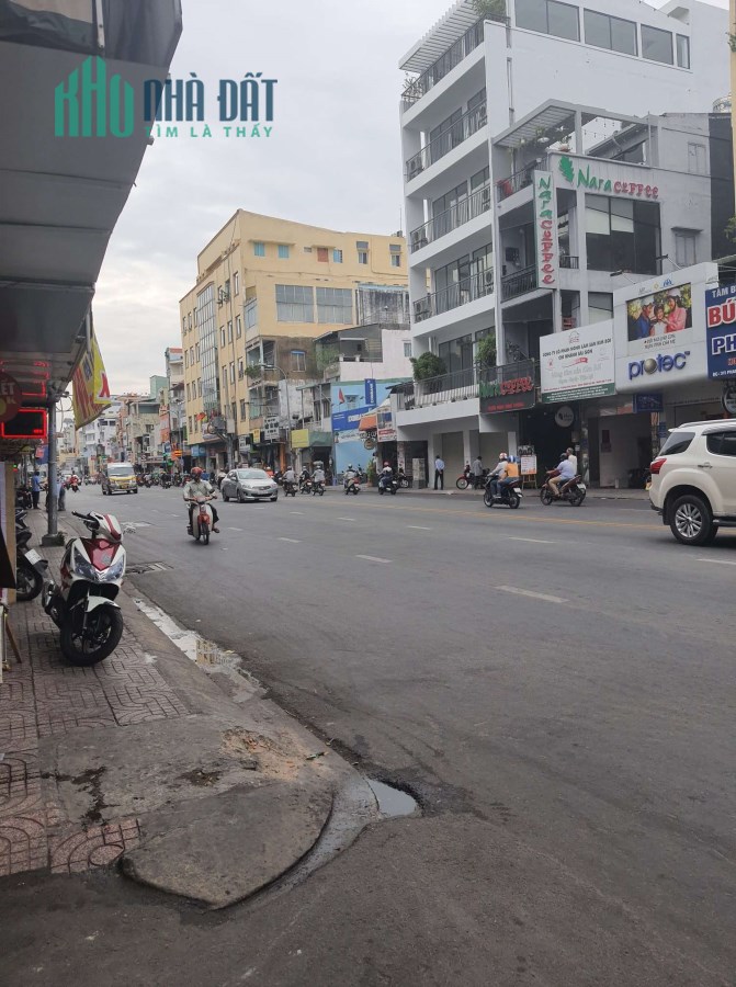 Nhà Mới 3 Tầng Phan Đình Phùng Phú Nhuận 41m2 Nở Hậu To 5 tỷ6
