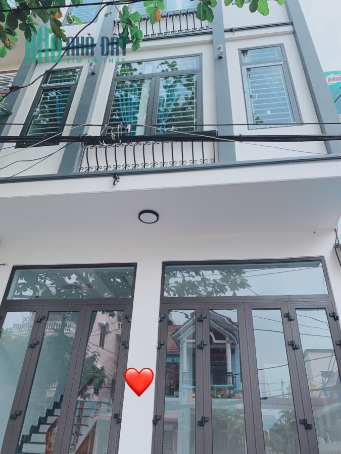 Bán nhà mặt tiền đường Trưng Nữ Vương,Hải Châu,Đà Nẵng