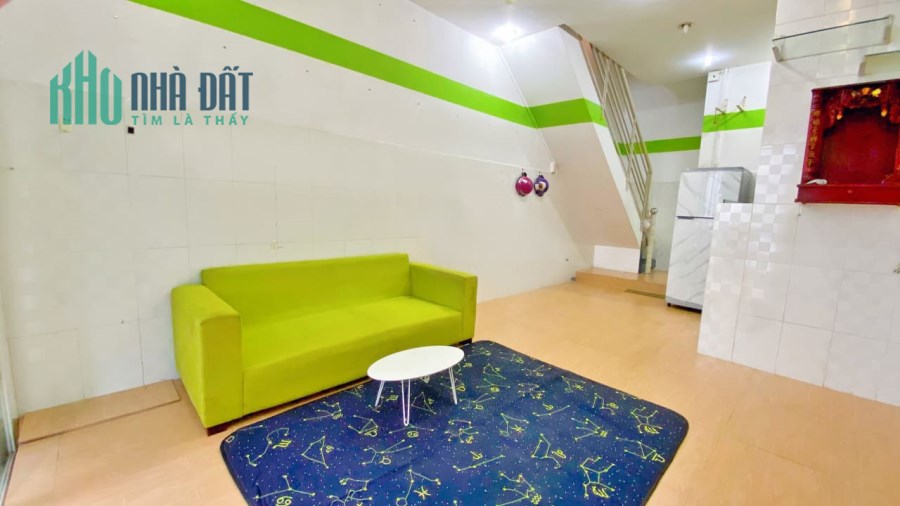 nhà nở hậu ngay khu Lê đại hành-TT TDTT Phú thọ quận 11