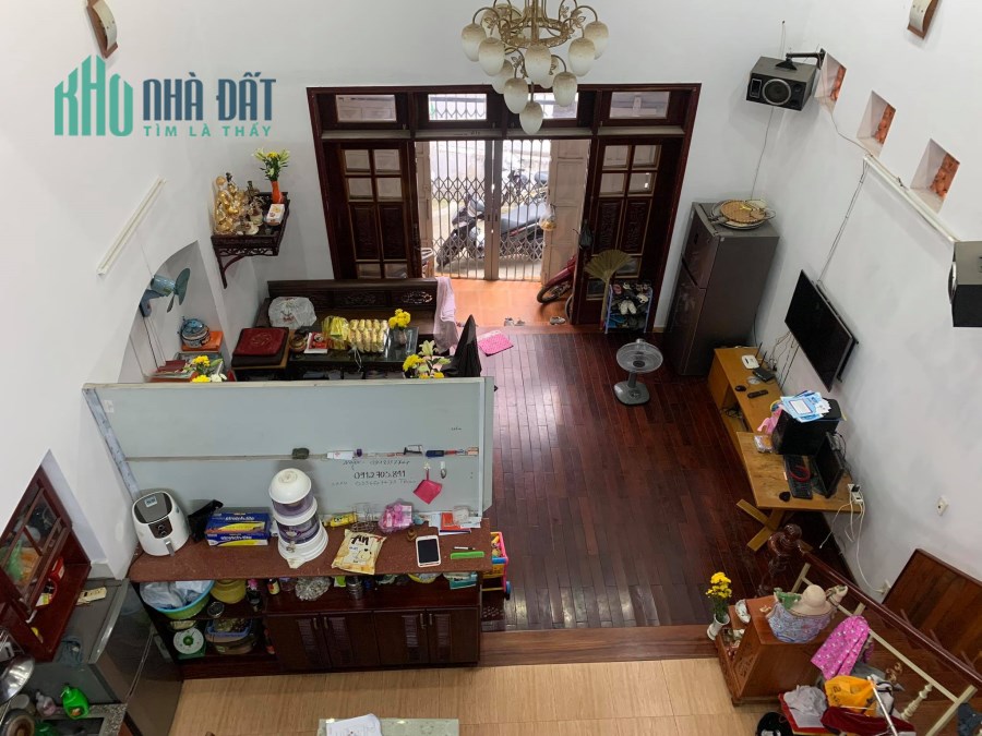 Bán nhà Tăng Bặt Hổ DT75m, ngang 5,3x14m, giá 5,9 tỷ.LH 0903014305