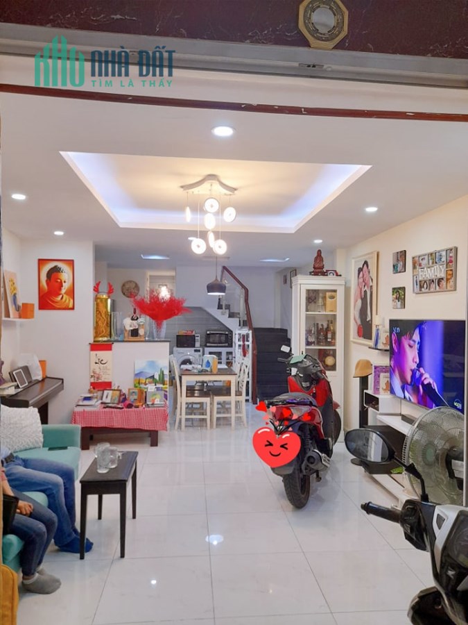 BÁN NHÀ NGON Phan Đình Phùng,p1, Phú Nhuận, 45m2- 3 tầng – hẻm 4m chỉ hơn 5 tỷ
