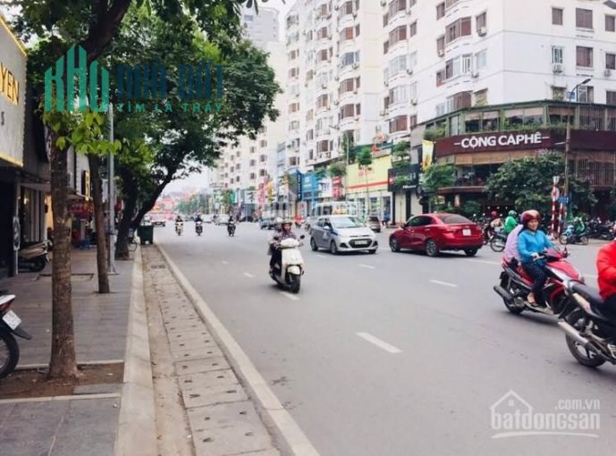 BÁN NHÀ MẶT PHỐ PHẠM NGỌC THẠCH- KINH DOANH, VỈA HÈ.