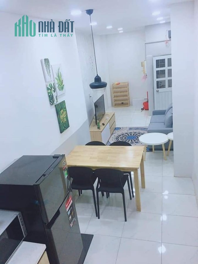 Chỉ 1tỷ9 Nhà 17m2 3 tầng đẹp, xách vali vào ở luôn - 536/ Âu Cơ Phường 10 Tân Bình