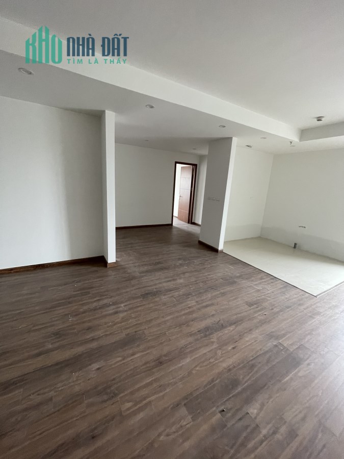 Căn góc 130m Việt Đức Complex ban công Đông Nam 3 tỷ 0985800205