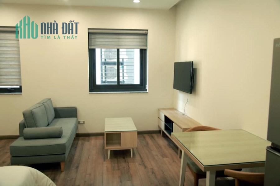 TOÀ NHÀ 9 TẦNG LÔ GÓC PHỐ HUỲNH THÚC KHÁNG KHU VÍP CỦA QUẬN ĐỐNG ĐA
