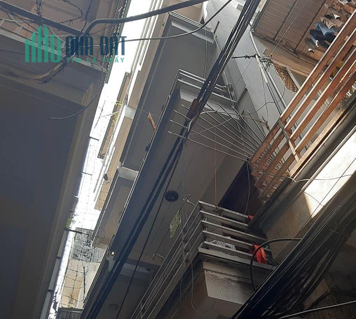 NGÕ THÔNG ĐÔNG ĐÚC  - KINH DOANH ĐA NGÀNH NGHỀ - SIÊU PHẨM TÔN THẤT TÙNG 46M2 6.2 TỶ.