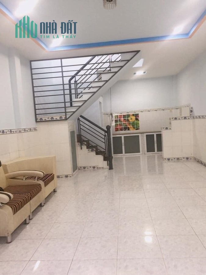 Bán Nhà mặt tiền đường nội bộ Tây Thạnh, 32m2,  2 tầng, 2 PN, 2.9 tỷ