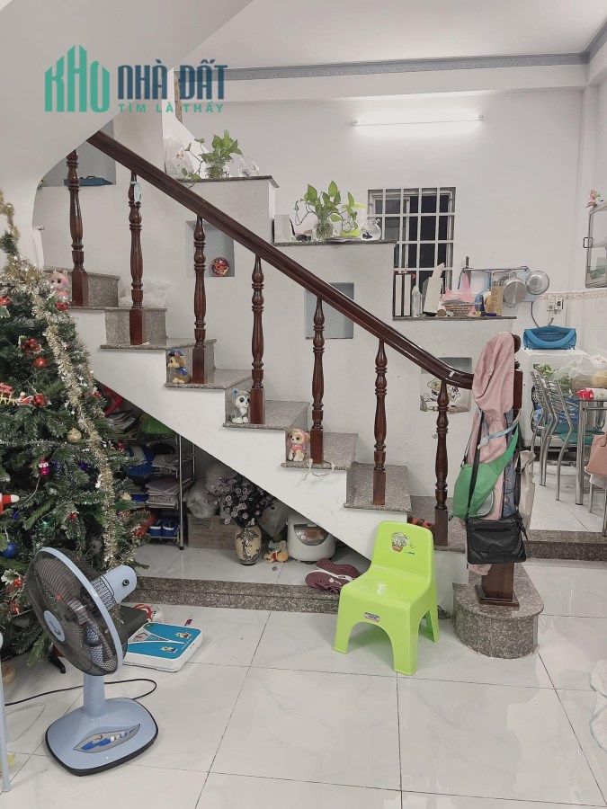 Bán Nhà Thủ Đức Giá Cực Hot Chỉ 3,95 Tỷ, 0983436461