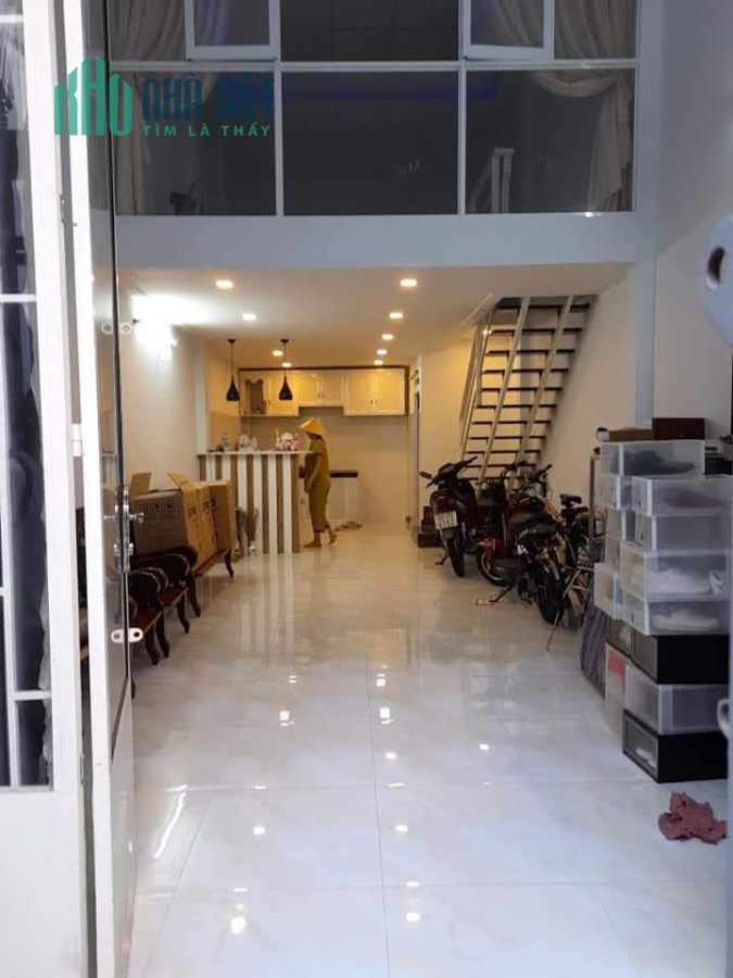 Chuyển nhượng nhanh nhà nở hậu Lê Sát, thuận lợi kinh doanh giá 4,2 tỷ