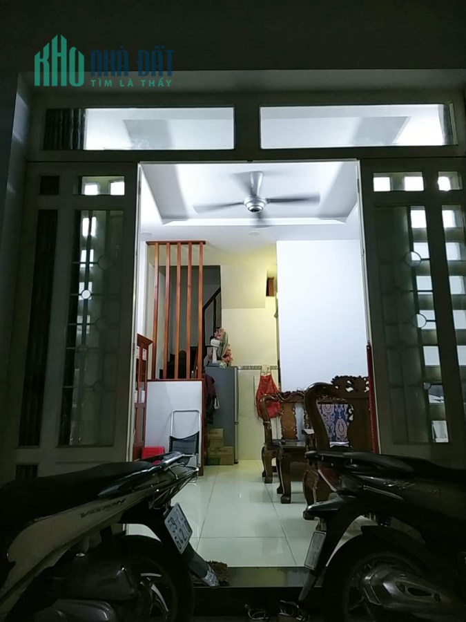 Bán nhà đường Thành Mỹ, Quận Tân Bình – 5 tỷ - 46m2 – 4PN – HXH.
