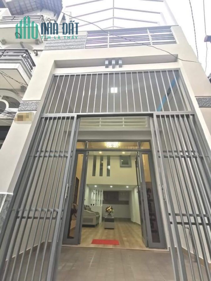 Cần bán nhà Lê Quang Định, Phường 14, Bình Thạnh, giá 5.5 tỷ.