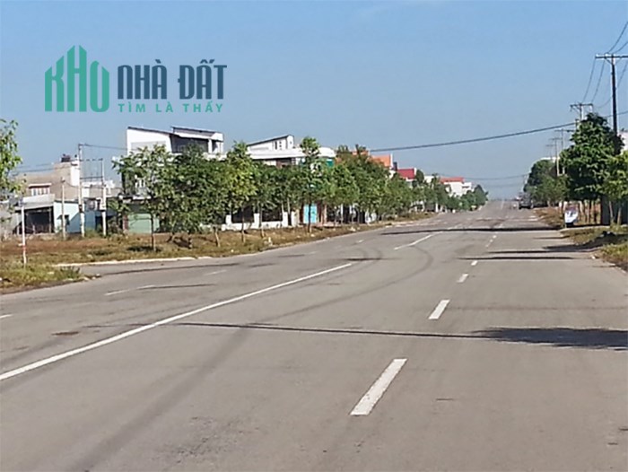 Do thiếu tiền mở quán cần bán đất gấp ,giá 645 triệu