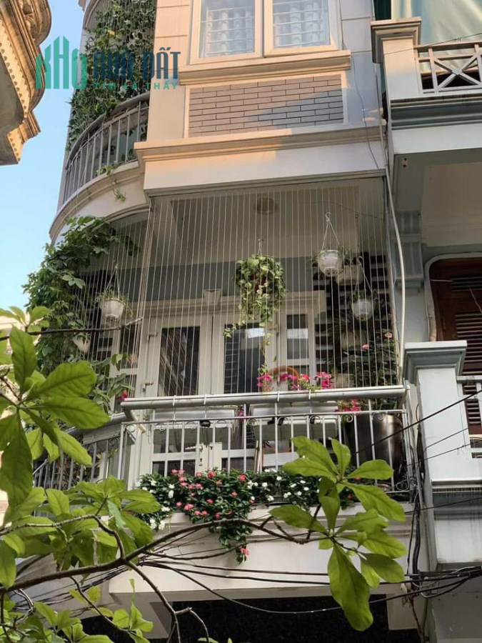 CHẠM MẶT RA PHỐ - NHÀ HOÀNG HOA THÁM - Ô TÔ ĐỖ CỬA 24/7 - KINH DOANH 57M2 8.5 TỶ.