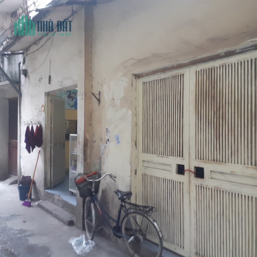 Bán nhà phố Trần Khát Chân, 42m, MT 7.5m, oto đỗ cửa, kinh doanh, 4 tỷ 6.