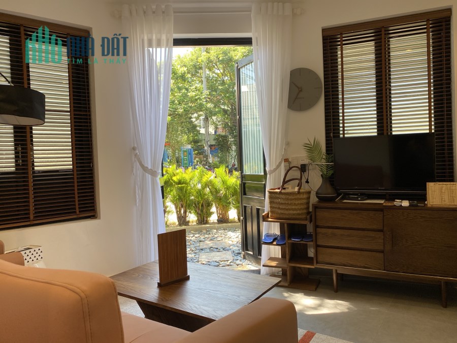 “Người đầu tư thông minh là kiếm tiền lương hôm nay và đầu tư tiền của mình vào bất động sản