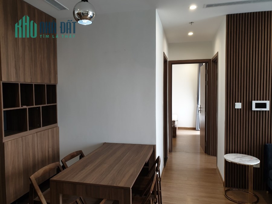 Việt Đức Complex 2 phòng ngủ 80m ban công ĐN 2.3 tỷ 0985800205