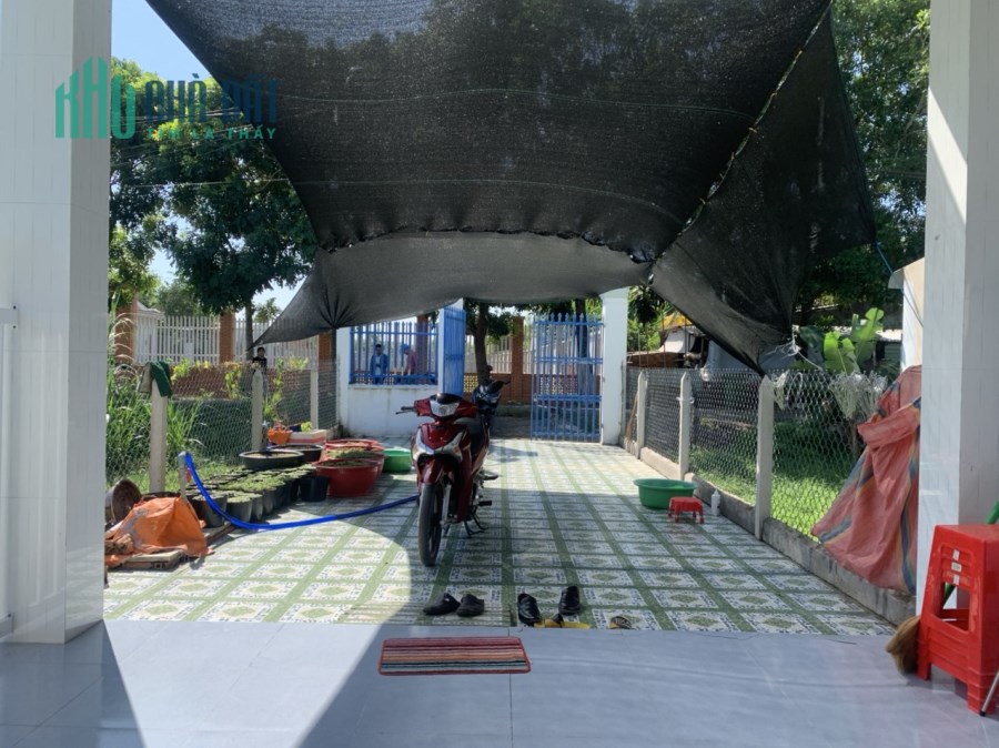 Bán nhà MT Đường nhựa, x Thái Mỹ, Củ Chi: 5(NH: 8,5m) x 44, giá: 1,95 tỷ