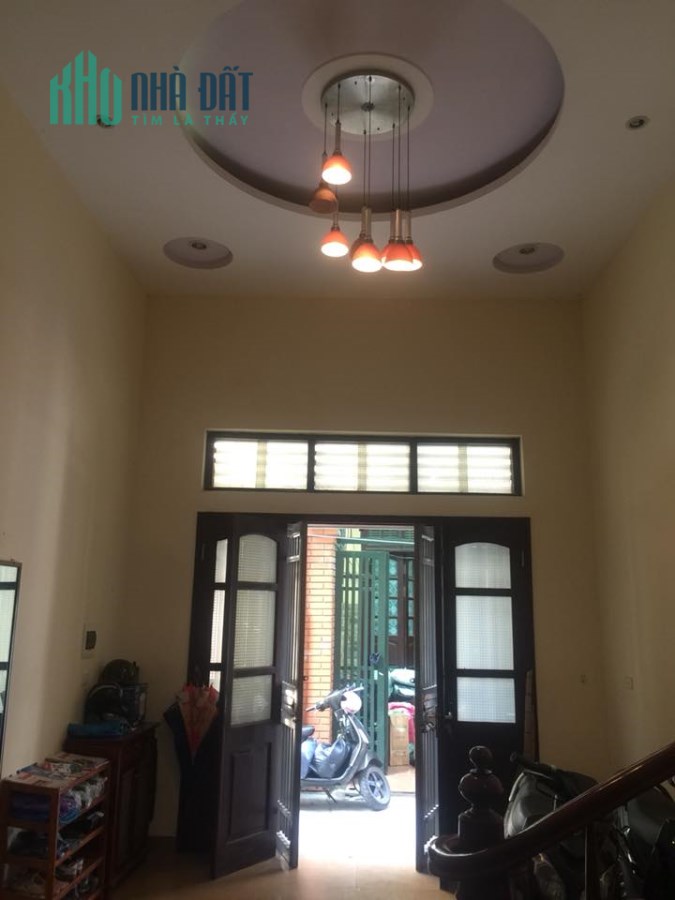 BÁN NHÀ TRƯƠNG ĐỊNH, NHÀ ĐẸP LUNG LINH - BA GÁC TRÁNH. Diện tích 60m2. 3 tỷ.