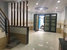 NHÀ KHU TRUNG TÂM - GIÁP QUẬN 3 - 30M RA MẶT TIỀN HOÀNG SA - GIAO THƯƠNG THUẬN TIỆN..!