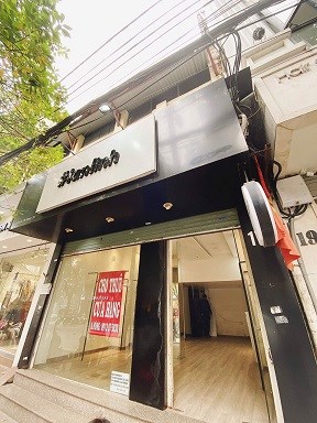 Cho thuê nhà 17B Hàng Cót, Hoàn Kiếm, 28tr, 0913075030
