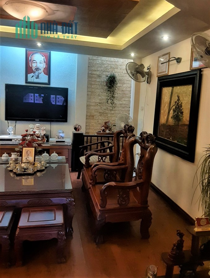 Bán nhà mặt ngõ 99 Định Công Hạ, Hoàng Mai. DT 34m2*5T; giá 3,2tỷ