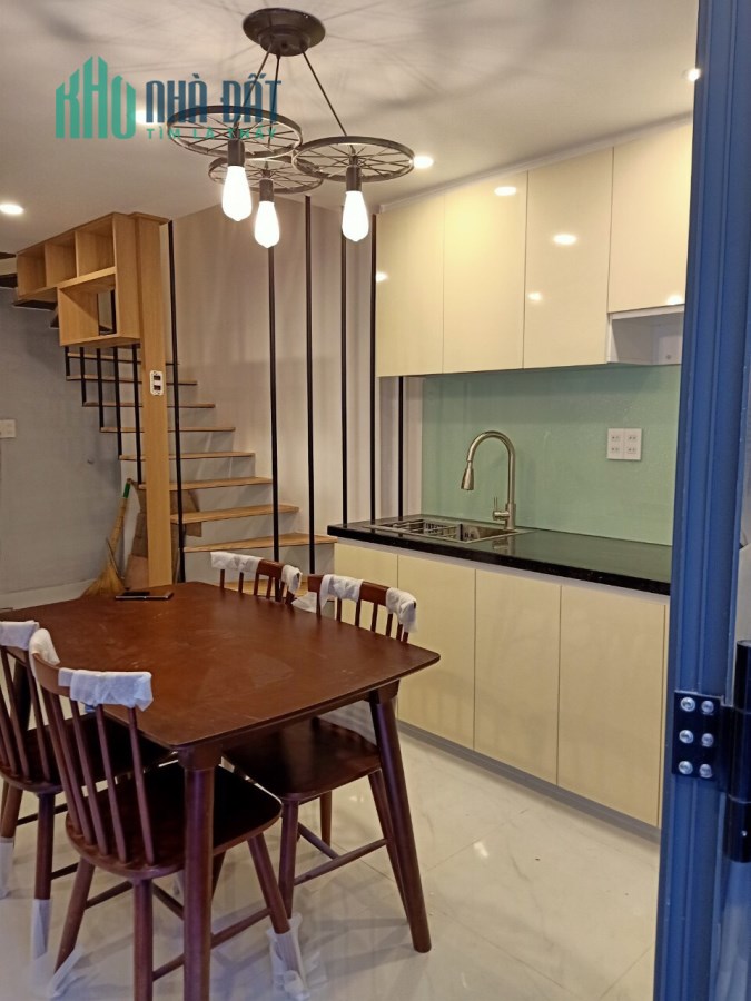 Bán nhà mặt tiền Phan Đình Phùng, 7.5x20m, cấp 4, P15, Q. Phú Nhuận. Giá 42 tỷ