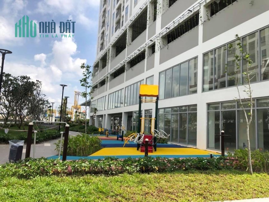 Bán gấp căn hộ chung cư cao cấp Luxgarden, Nguyễn Văn Quỳ, Quận 7