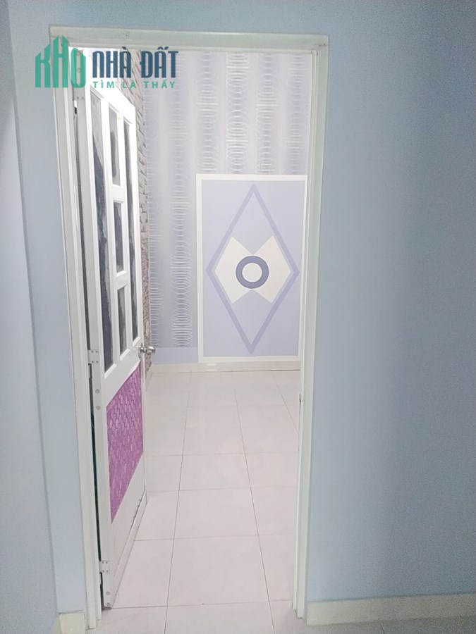 Bán nhà Âu Cơ, Quận Tân Bình, 30m2, 1T1L, HXH cách nhà 20 m