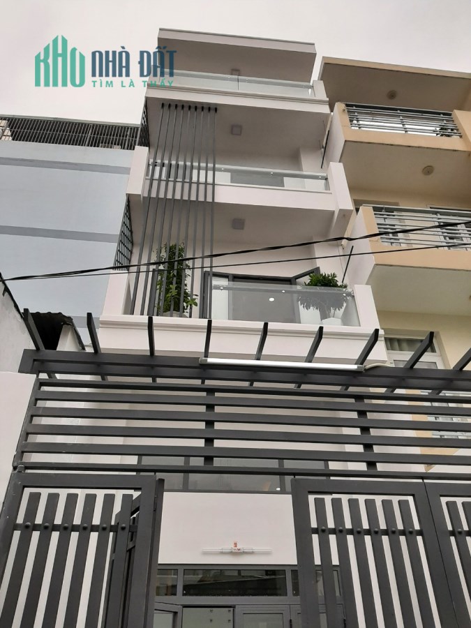 Nhà mới, 3 lầu 1 lửng, xe hơi vào tận sân, tại Phan Huy Ích F12 Q Gò Vấp.