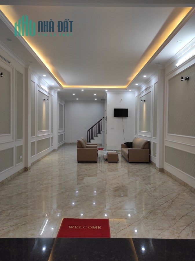 Chính chủ bán nhà Phân lô 66m x 7 tầng đường Trần Quốc Hoàn, Cầu Giấy.
