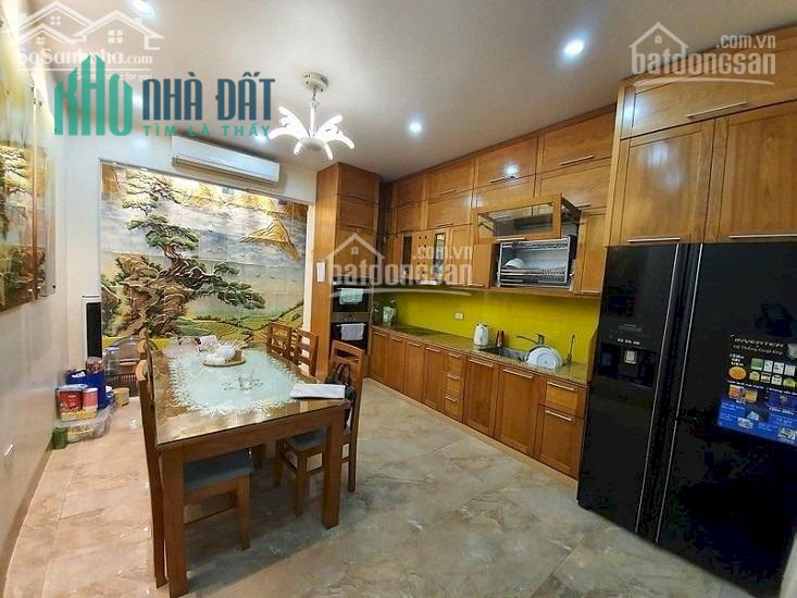 Bán nhà phố Bằng Liệt, 40m2*4T, Ngõ thông, ô tô, về ở ngay
