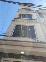 Bán nhà Bắc Từ Liêm, dt32m2, 5t, 2 tỷ 7, phân lô, ô tô đỗ, nhà mới.