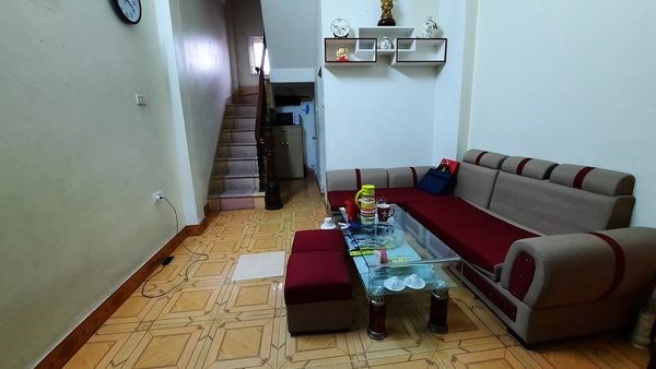 Bán đất tặng nhà, CẬN KỀ ĐƯỜNG GIẢI PHÓNG, NGÕ NÔNG, ĐƯỜNG THÔNG, 23m2, 5Tầng, Giá 1,95 tỷ