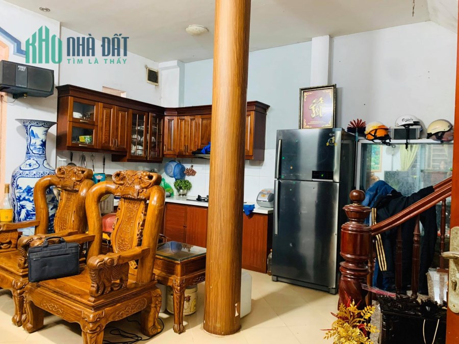 Nhà phố Khương Đình gần Ngã Tư Sở, nhà mới ở luôn, 50m x 5T, giá 3 tỷ 3.