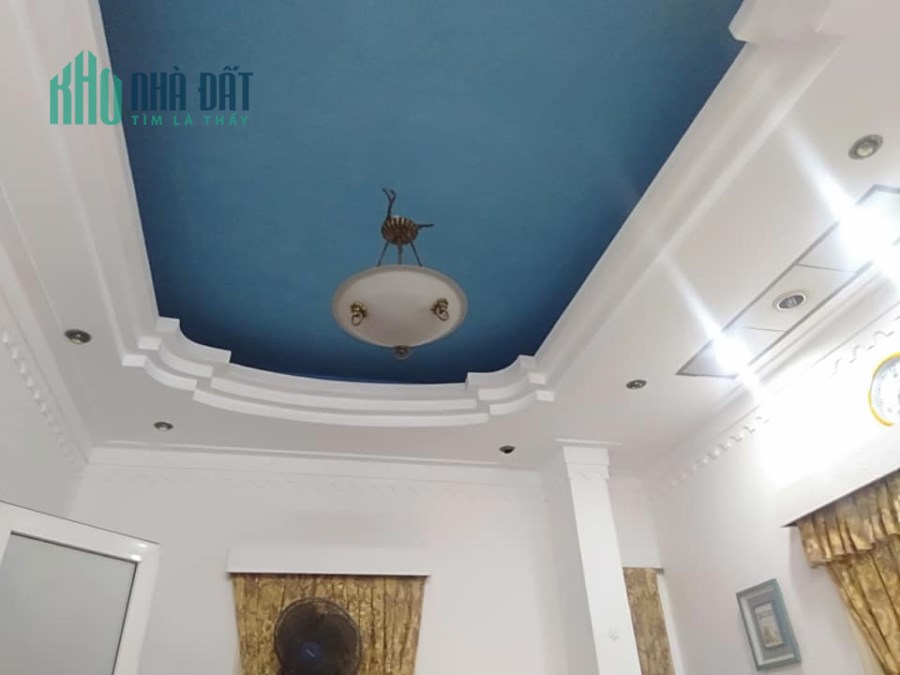 Bán nhà lô góc Lệnh Cư, Khâm Thiên, Đống Đa. 40m2, 5 tầng, 3.6 tỷ.