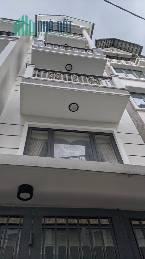 Bán nhà Thân Nhân Trung Phường 13 Tân Bình - 50m2 4 tầng 5PN full nội thất - Giá chỉ 6 tỷ TL