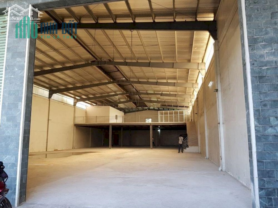 Cho thuê kho xưởng 1000m2 ngay cảng Phú Hữu Q9