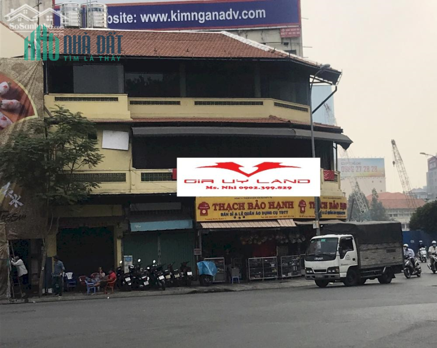 Cho thuê Nhà nguyên căn Góc 2 mặt tiền Đường Trương Định, P.Bến Thành, Q.1