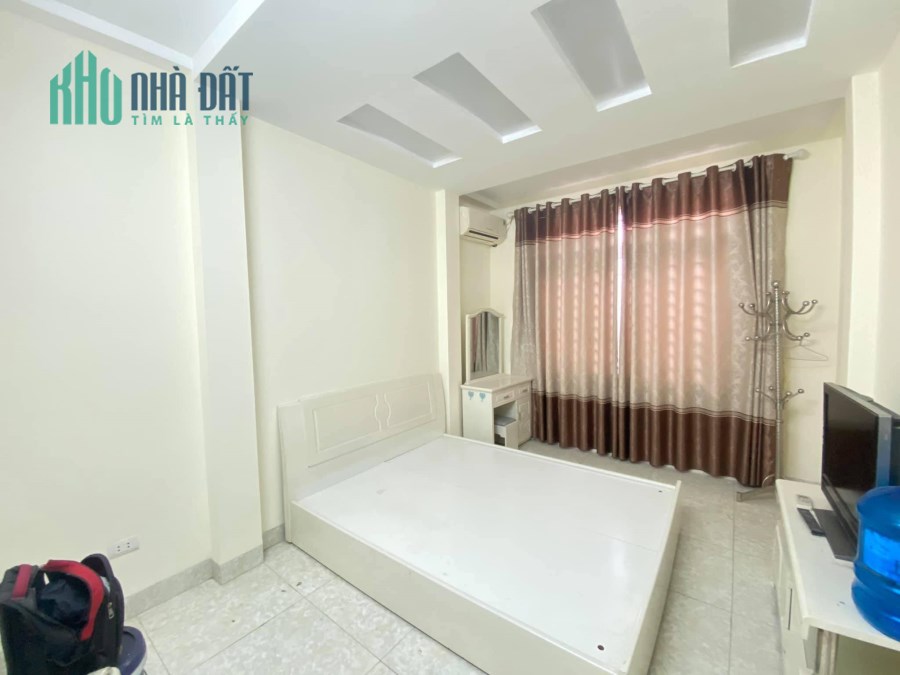 ĐẶNG VĂN NGỮ - ĐỐNG ĐA - HAI MẶT NGÕ - 32M*4 TẦNG* MẶT TIỀN 3,5M