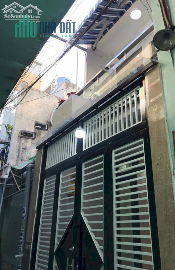 Làm ăn phát đạt bán gấp nhà Quận 3, ngang 4.5m, vào ở ngay chỉ 3 tỷ 65 tl (0902664082)