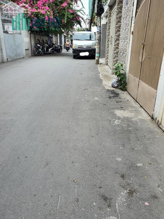 Bán nhà mới 50m2 ngang 4.2m CMT8 Quận 3 bao đầu tư chỉ 5 tỷ 1 (0902664082)