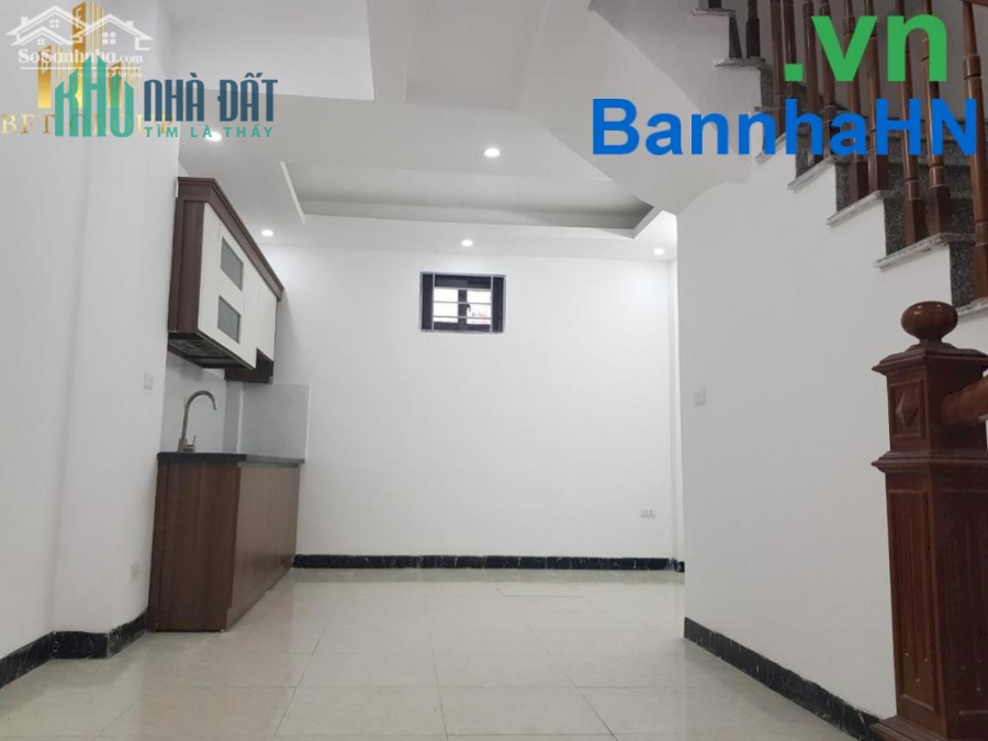 Bán nhà mới xây La Phù ngay Gleximco Dương Nội ô tô qua cổng chỉ 1,35 tỷ, Lh: 0931100688