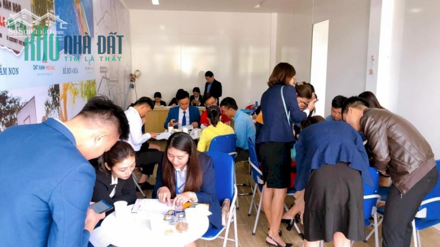 Bán căn hộ 2 ngủ phường Vinh Tân - TP Vinh, giá rẻ