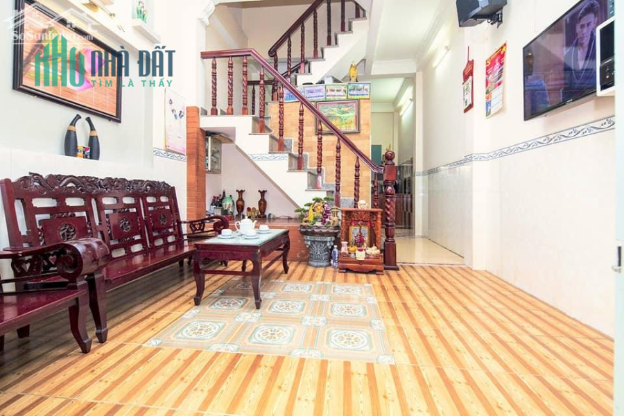 Cực Gấp Bán nhà Lê Trọng Tấn 23m2 Phân Lô góc Ngõ thông Lô góc 2.2 Tỷ LH 0967935611